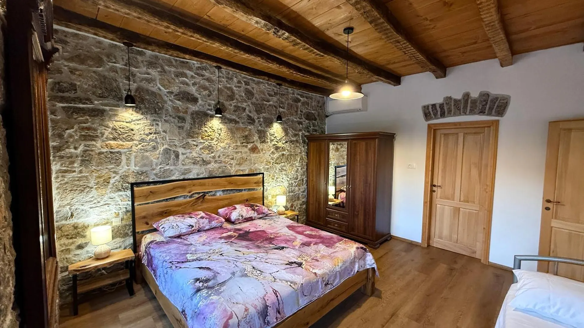 Kuca Za Odmor Gaetana Villa Permani Hırvatistan